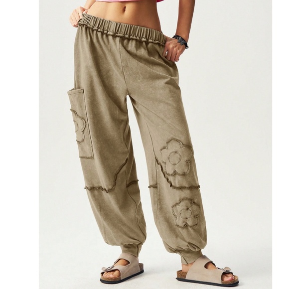 Boho Cotton Tan Flower Patch Stretchy Waist Joggers Pants - Picture 1 of 6